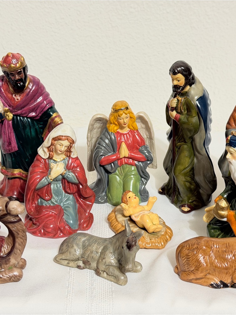 Home For The Holidays Christmas Jesus Nativity Set 11 Figurines No Wood Base